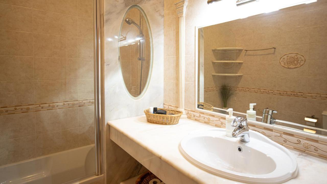 Peace Of Heaven In Algarve - Jacuzzi - By Bedzy Apartment Armacao de Pera Exterior photo
