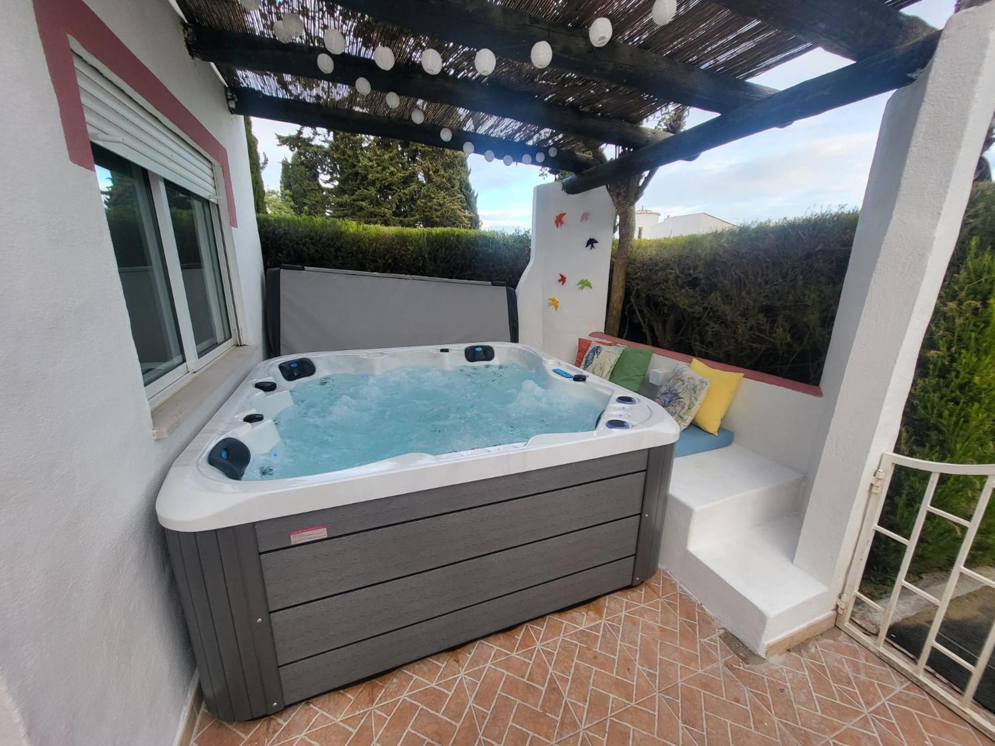 Peace Of Heaven In Algarve - Jacuzzi - By Bedzy Apartment Armacao de Pera Exterior photo